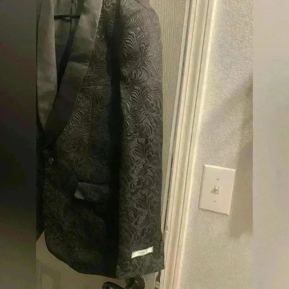 Vinci Philosophy black evening formal wedding vest & jacket with raised design - Picture 9 of 16